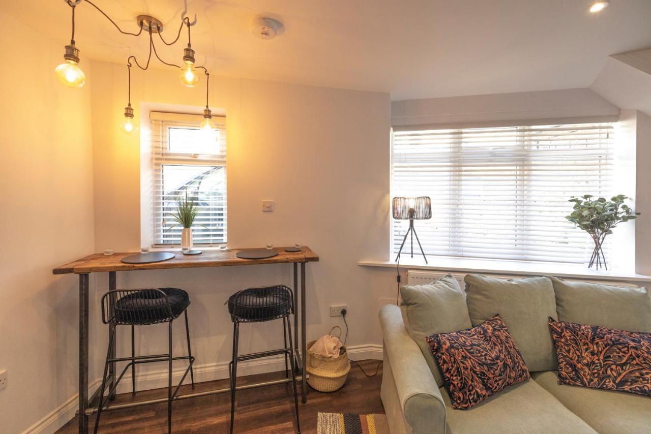 Modern Cottage For Couples, Parking, 3 Min 2 Beach Beer Buitenkant foto