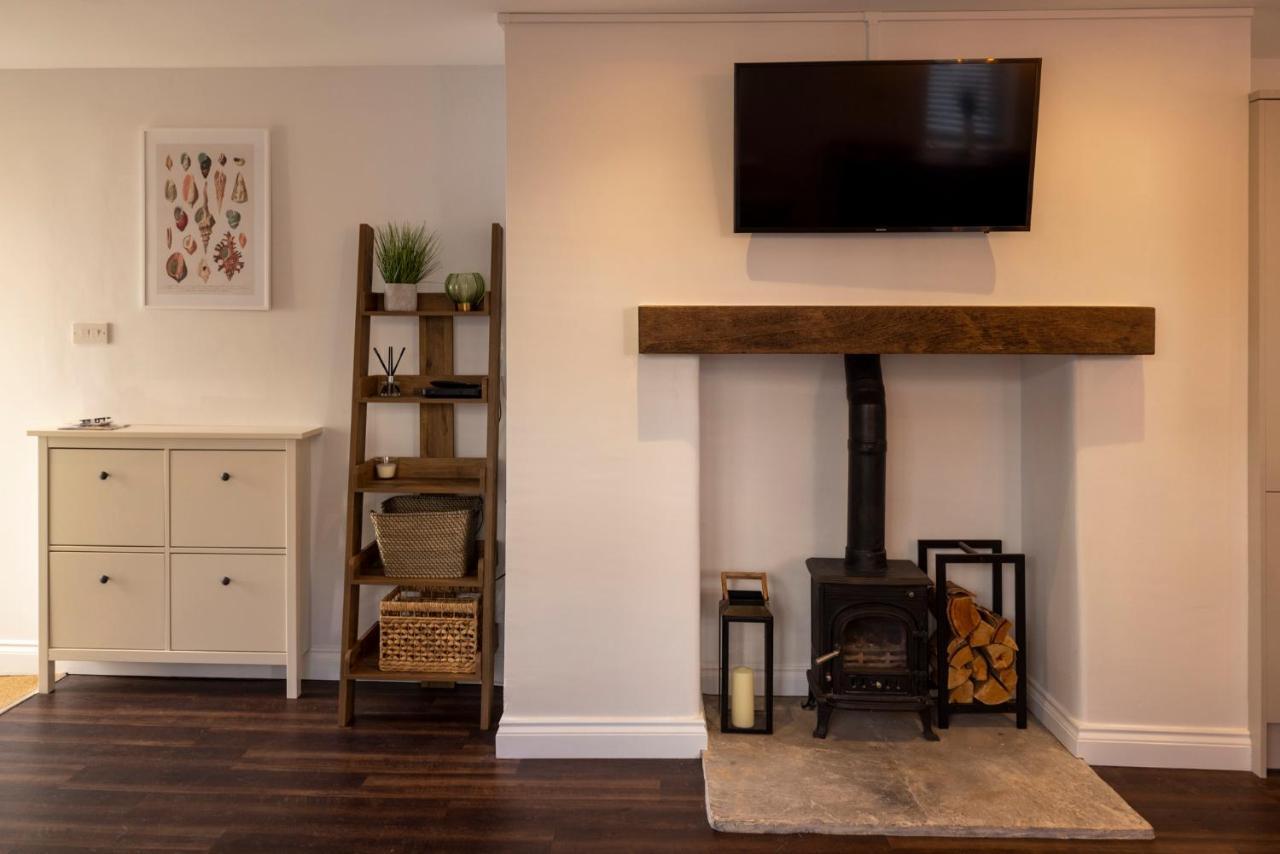 Modern Cottage For Couples, Parking, 3 Min 2 Beach Beer Buitenkant foto